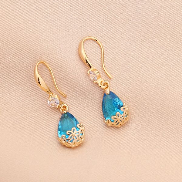 factory wholesale jewelry multicolor zircon water drop women's fashion personality long earrings ins stud e320 party gift
factory wholesale jewelry multicolor zircon water drop women's fashion personality long earrings ins stud e320 party gift