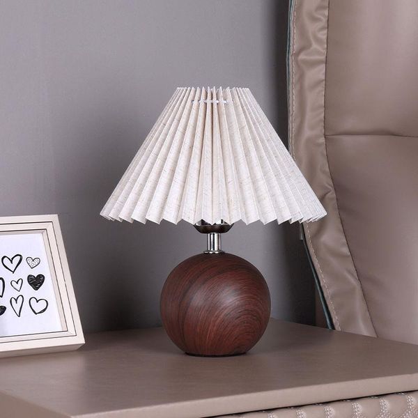 table lamps lamp bedroom maid bedside room dormitory decoration household gift night modern
table lamps lamp bedroom maid bedside room dormitory decoration household gift night modern