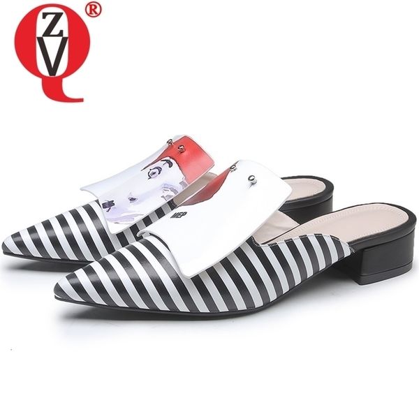 zvq fashion slippers women pointed toe genuine leather 3.5 cm heels sandals style woman mules brand summer shoes 210310, Black
zvq fashion slippers women pointed toe genuine leather 3.5 cm heels sandals style woman mules brand summer shoes 210310, Black