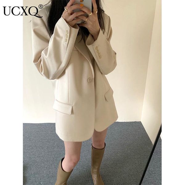 women's suits & blazers ucxq woman blazer jacket pockets loose long sleeve notched single button korean fashion casual style 2021 autum, White;black
women's suits & blazers ucxq woman blazer jacket pockets loose long sleeve notched single button korean fashion casual style 2021 autum, White;black
