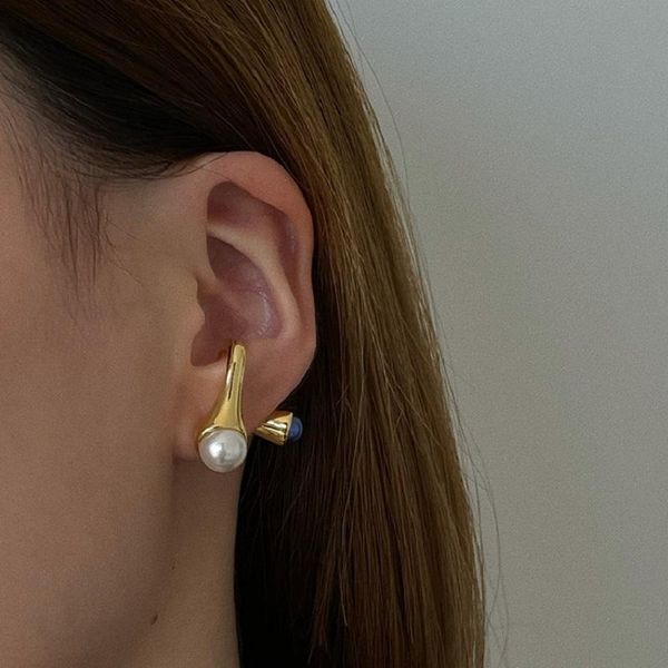 stud ins vintage hip hop geometric pearl metal earrings gold silver color for women girls travel party jewelry gift 2021, Golden;silver
stud ins vintage hip hop geometric pearl metal earrings gold silver color for women girls travel party jewelry gift 2021, Golden;silver