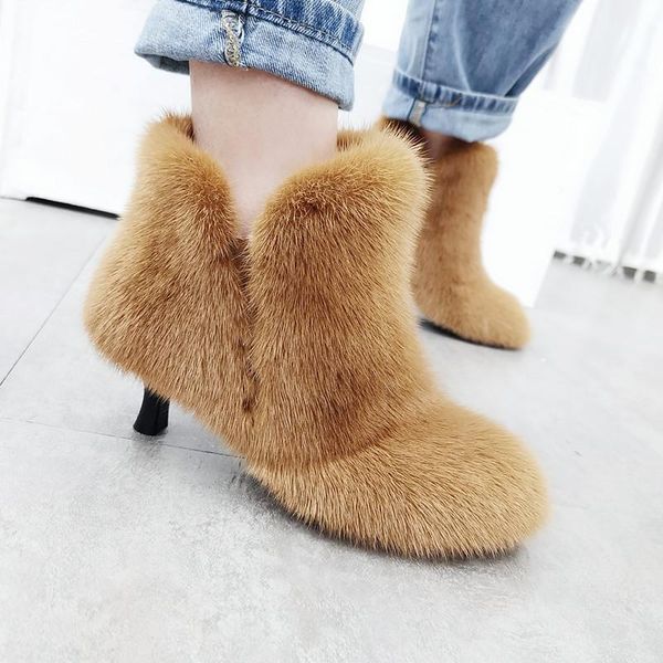 boots europe station 2021 winter pointed mink high-heeled short women's plush warm shoes snow, Black
boots europe station 2021 winter pointed mink high-heeled short women's plush warm shoes snow, Black