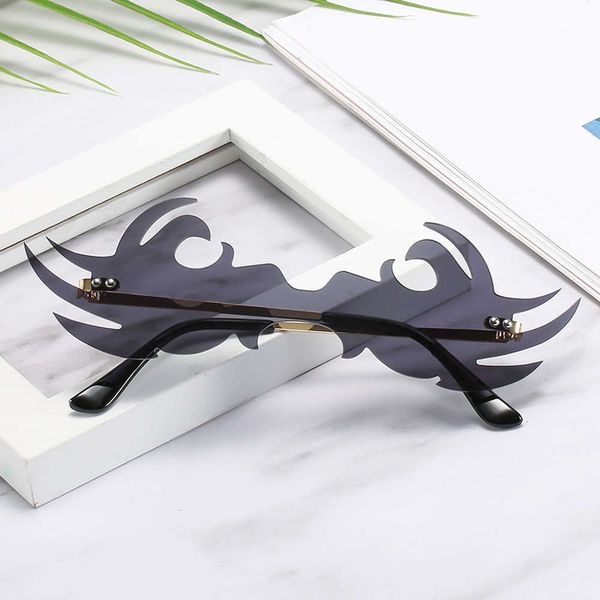 Fashionable sun frames Metal Sunglasses Night Club Women Party Personality Rimless Cool Eyewear Female Fashion Streetwear Cat Eye Punk Glasses, Black
Fashionable sun frames Metal Sunglasses Night Club Women Party Personality Rimless Cool Eyewear Female Fashion Streetwear Cat Eye Punk Glasses, Black