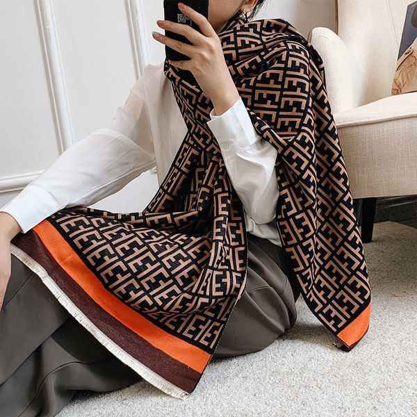 2021 autumn and winter fashion warm student korean version long shawl office thickened imitation cashmere scarf female, Blue;gray
2021 autumn and winter fashion warm student korean version long shawl office thickened imitation cashmere scarf female, Blue;gray