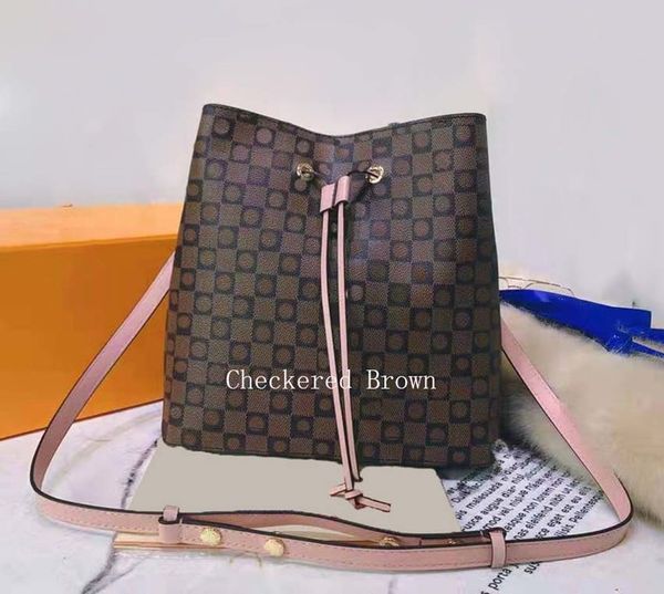2021 women handbag luxury designer handbags classic bag flower brown original serial number wallet large shopping bags shoulder drawstring
2021 women handbag luxury designer handbags classic bag flower brown original serial number wallet large shopping bags shoulder drawstring