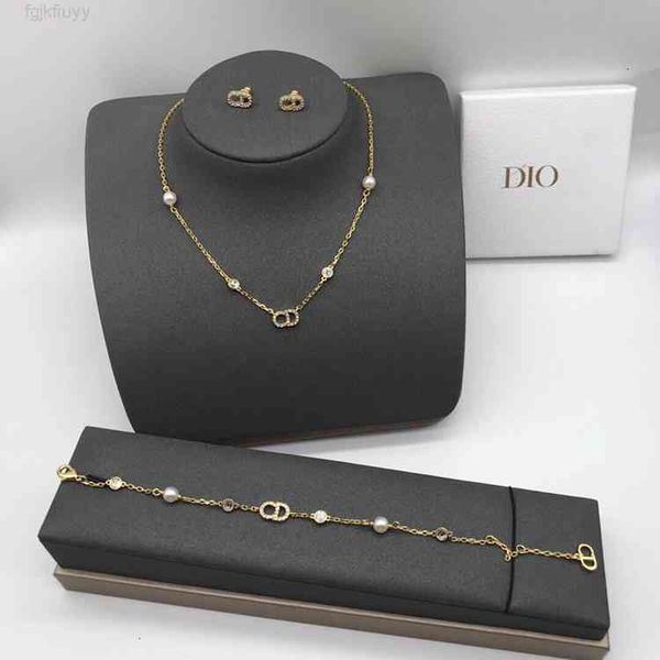 luxury designer fashion necklace d home / dijia exquisite cd letter pearl crystal female earring bracelet set clavicle, Red;brown
luxury designer fashion necklace d home / dijia exquisite cd letter pearl crystal female earring bracelet set clavicle, Red;brown