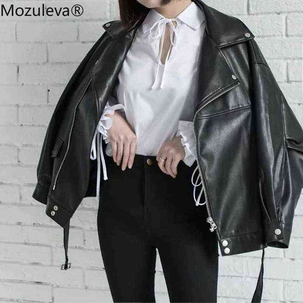 mozuleva autumn retro soft faux leather pu jacket women loose punk coat female v neck moto biker rivet zipper street overcoat 211118, Black
mozuleva autumn retro soft faux leather pu jacket women loose punk coat female v neck moto biker rivet zipper street overcoat 211118, Black
