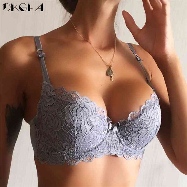 comfortable thin cotton women underwear white bra plus size c d cup embroidery brassiere push up bras lace lingerie black 210728, Red;black
comfortable thin cotton women underwear white bra plus size c d cup embroidery brassiere push up bras lace lingerie black 210728, Red;black