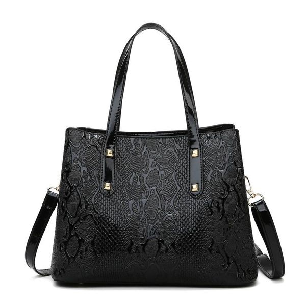 evening bags classic serpentine women handbags pu leather shoulder messenger bag large capacity ladies purse and handbag
evening bags classic serpentine women handbags pu leather shoulder messenger bag large capacity ladies purse and handbag