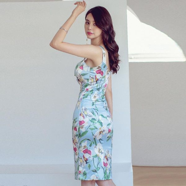 casual dresses arrival fashion backless party dress women elegant summer temperament office lady spaghetti strap slim pencil, Black;gray
casual dresses arrival fashion backless party dress women elegant summer temperament office lady spaghetti strap slim pencil, Black;gray