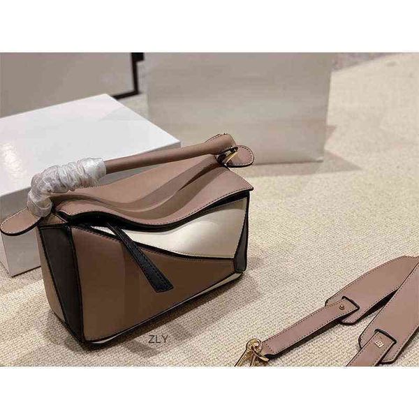 new cowhide geometry includes daily fashion large capacity single shoulder messenger bag small square bag fashionable batch zly bags
new cowhide geometry includes daily fashion large capacity single shoulder messenger bag small square bag fashionable batch zly bags