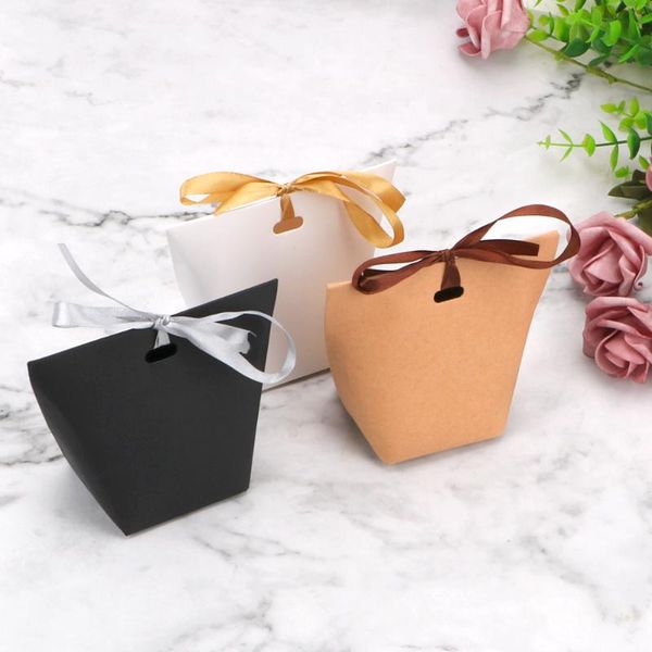 50pcs birthday party decoration bags with ribbon blank kraft paper bag wedding favors gift box package white black candy wrap
50pcs birthday party decoration bags with ribbon blank kraft paper bag wedding favors gift box package white black candy wrap