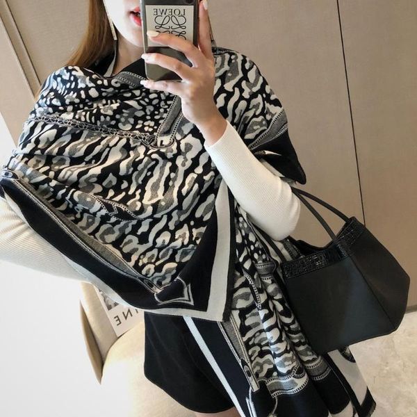 scarves ladies autumn and winter leopard print fringed shawl oversized thick double-sided cashmere scarf warm, Blue;gray
scarves ladies autumn and winter leopard print fringed shawl oversized thick double-sided cashmere scarf warm, Blue;gray