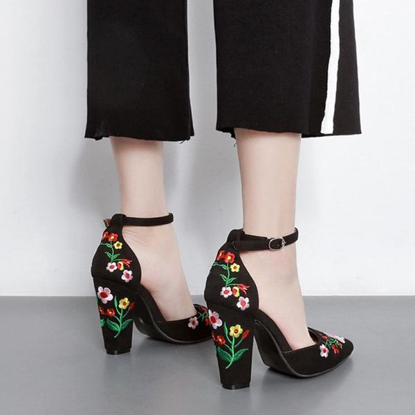 dress shoes vogue flower embroider women pumps high heels pointed toe lady elegant valentine party swb0060, Black
dress shoes vogue flower embroider women pumps high heels pointed toe lady elegant valentine party swb0060, Black