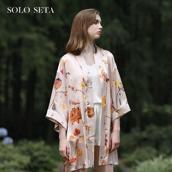soloseta silk short robe printed household suit pink simple morning bathrobe lace up women's sleepwear, Black;red
soloseta silk short robe printed household suit pink simple morning bathrobe lace up women's sleepwear, Black;red