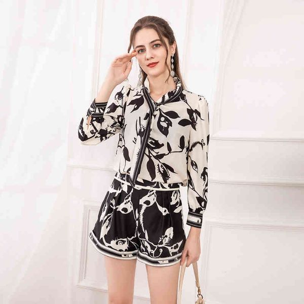 pant spring woman defines elegant streamers long sleeves single breasted shirt shorts party two-piece suit, White
pant spring woman defines elegant streamers long sleeves single breasted shirt shorts party two-piece suit, White