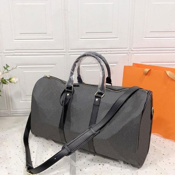 fashion handbags large capacity brand women travel bags pu leather good quality designer men shoulder duffel bag on luggage bottom rivets wi
fashion handbags large capacity brand women travel bags pu leather good quality designer men shoulder duffel bag on luggage bottom rivets wi