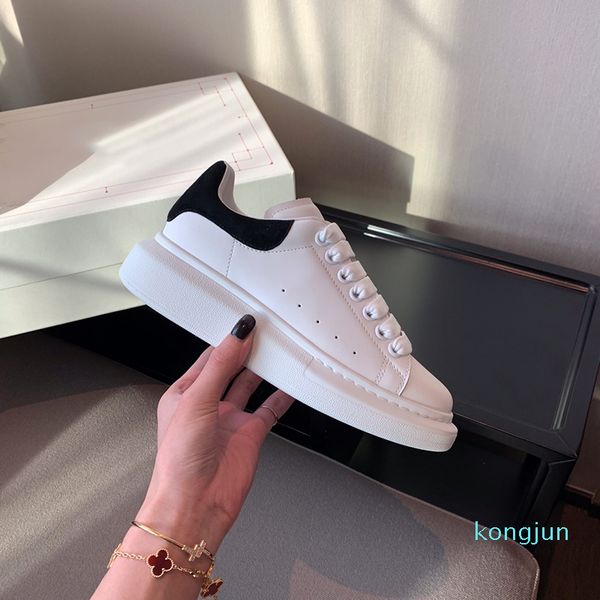designer- men casual shoes matte leather platform woman shoe black grey velvet sports comfort trainers
designer- men casual shoes matte leather platform woman shoe black grey velvet sports comfort trainers