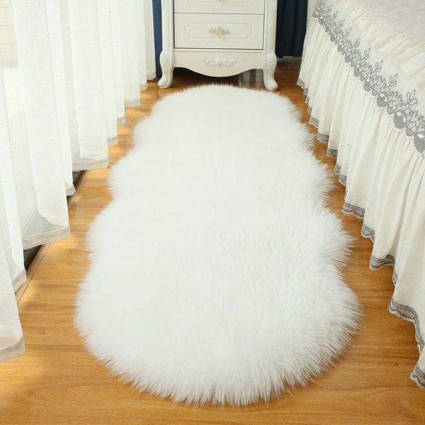 carpets sofa living room household plush carpet bedroom bedside imitation wool floor mats irregular soft and comfortable
carpets sofa living room household plush carpet bedroom bedside imitation wool floor mats irregular soft and comfortable