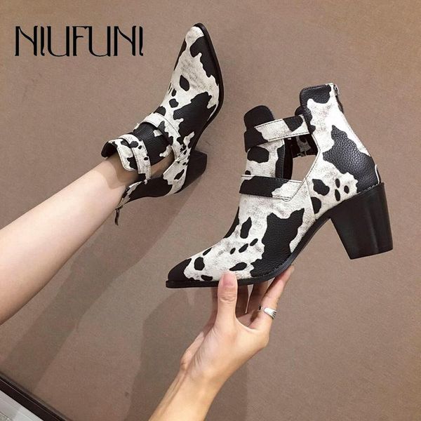 boots plus size 35-41 black and white pointed toe women's spring autumn buckle high heels zipper women shoes
boots plus size 35-41 black and white pointed toe women's spring autumn buckle high heels zipper women shoes