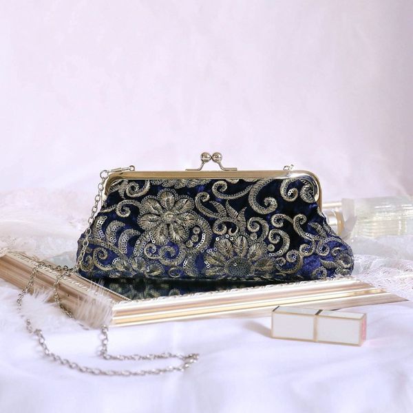 rayon women's party handbag sequin embroidery retro court style purse evening dinner dress pocket with buckle
rayon women's party handbag sequin embroidery retro court style purse evening dinner dress pocket with buckle