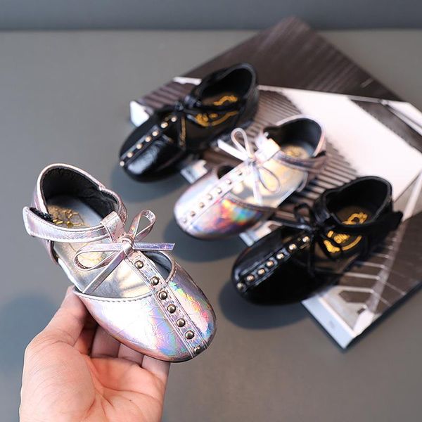 spring children leather shoes princess fashion kids dance bright for party chic girls flats athletic & outdoor, Black
spring children leather shoes princess fashion kids dance bright for party chic girls flats athletic & outdoor, Black