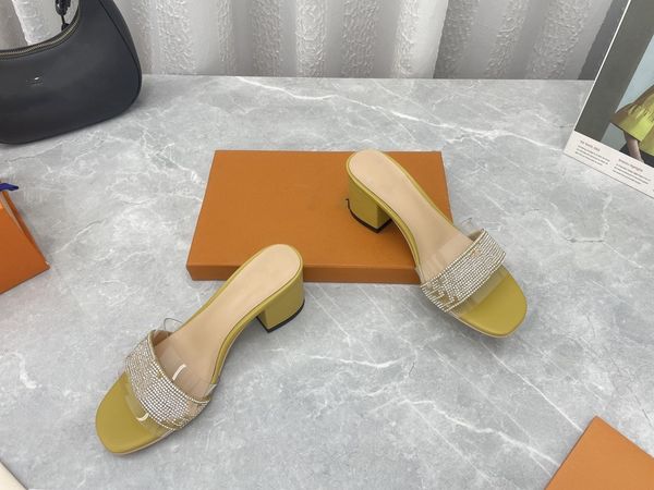 2022 slide sandal designer shoes luxury slides summer fashion wide flat slipper men and women sandals slippers flip flops with box-size 35-4, Black
2022 slide sandal designer shoes luxury slides summer fashion wide flat slipper men and women sandals slippers flip flops with box-size 35-4, Black