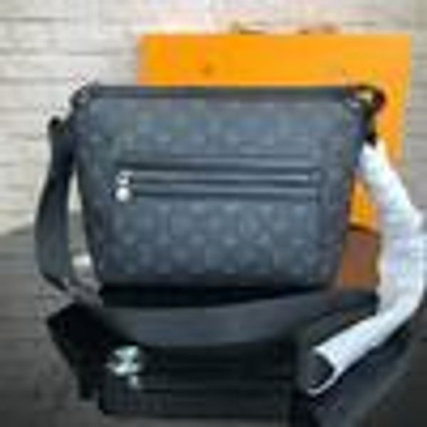 libobo6_1 ozzz m44223 backpacks handbags iconic handles shoulder bags totes cross body bag clutches evening oxidized leather business, Red;black
libobo6_1 ozzz m44223 backpacks handbags iconic handles shoulder bags totes cross body bag clutches evening oxidized leather business, Red;black