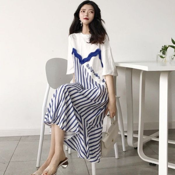 women's sleepwear hong kong style striped night shirt stitching loose fairy ruffled women long outer wear female gowns ux1y, Black;red
women's sleepwear hong kong style striped night shirt stitching loose fairy ruffled women long outer wear female gowns ux1y, Black;red