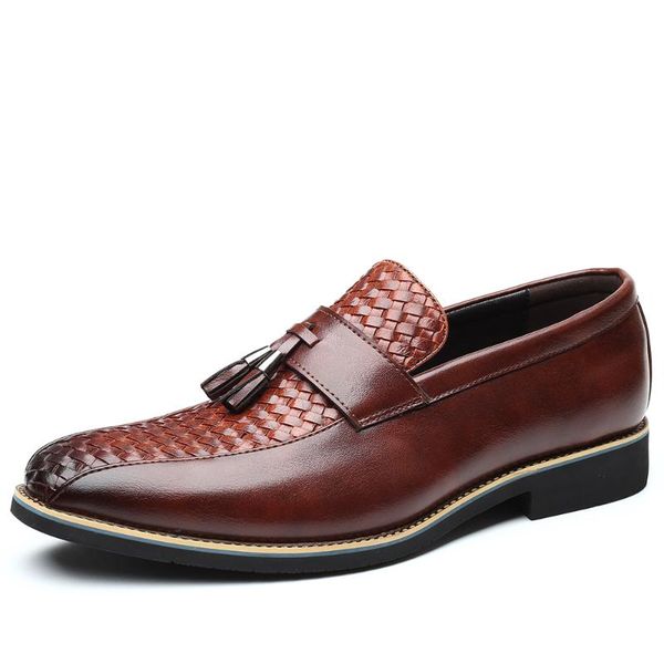 platform oxford shoes for men classic black brown leather wedding man footwear business dress
platform oxford shoes for men classic black brown leather wedding man footwear business dress
