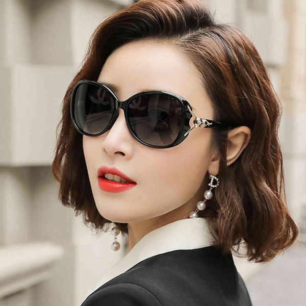 glasses elegant light luxury sunglasses fashion sunglasses driving glasses uv proof, White;black
glasses elegant light luxury sunglasses fashion sunglasses driving glasses uv proof, White;black