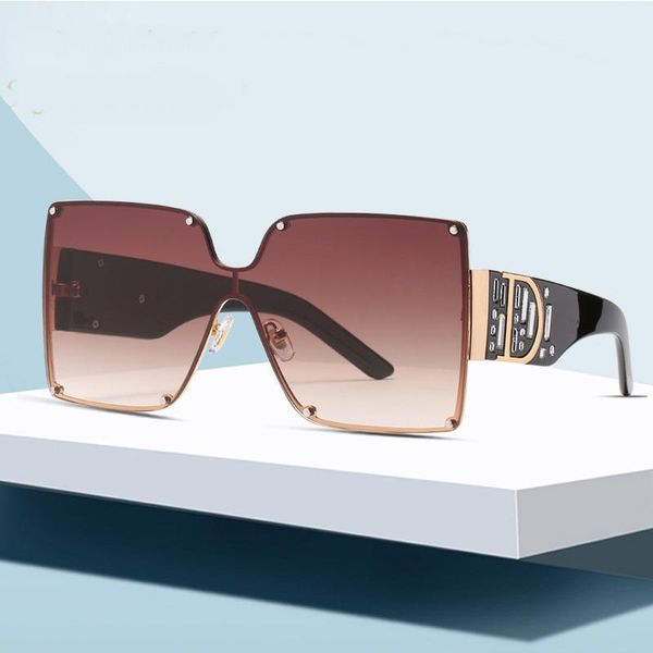 sunglasses 2021 luxury rhinestone frame square ladies diamond glasses brand designer fashion sun uv400 shades for women, White;black
sunglasses 2021 luxury rhinestone frame square ladies diamond glasses brand designer fashion sun uv400 shades for women, White;black
