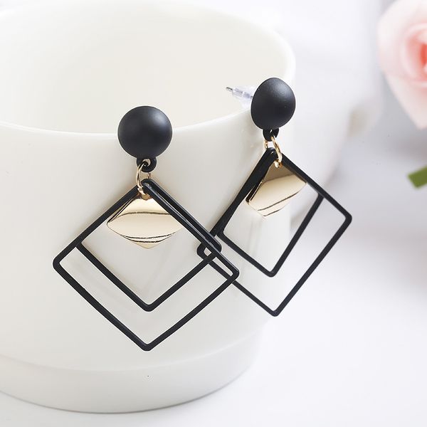 studs earrings korean fashion cool diamond alloy temperament long pendant personality versatile simple net red big, Golden;silver
studs earrings korean fashion cool diamond alloy temperament long pendant personality versatile simple net red big, Golden;silver