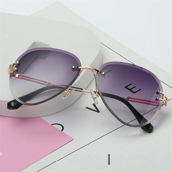 sunglasses rimless women brand designer sun glasses gradient shades cutting lens ladies frameless metal eyeglasses uv400, White;black
sunglasses rimless women brand designer sun glasses gradient shades cutting lens ladies frameless metal eyeglasses uv400, White;black