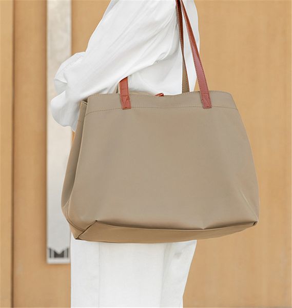 wholesale women's bag fashion nylon oxford high capacity tote handbags single shoulder bags canvas handbag
wholesale women's bag fashion nylon oxford high capacity tote handbags single shoulder bags canvas handbag