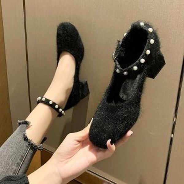 dress shoes hairy women's winter wear 2021 wild korean version plus velvet thick heel pearl high heels single, Black
dress shoes hairy women's winter wear 2021 wild korean version plus velvet thick heel pearl high heels single, Black