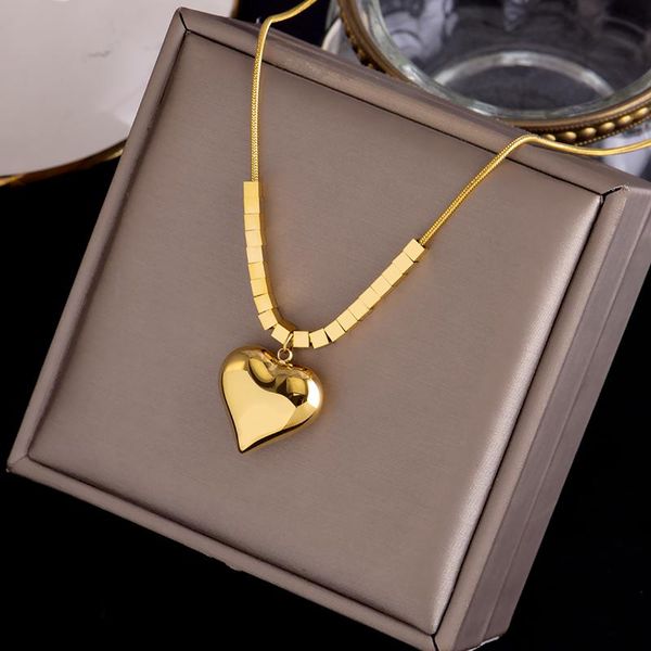 chains titanium stainless steel necklace stylish fashion jewelry high-level sense simple style women's accessories heart pendant, Silver
chains titanium stainless steel necklace stylish fashion jewelry high-level sense simple style women's accessories heart pendant, Silver