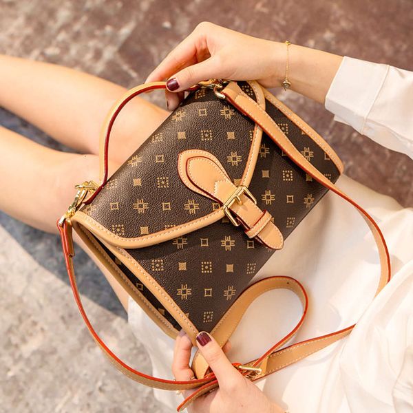 hbp fashion 2021 new bag women's 2021 old flower single shoulder messenger bag small
hbp fashion 2021 new bag women's 2021 old flower single shoulder messenger bag small