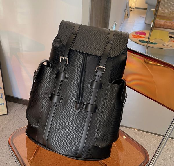designer tote bag backpack luxury shoulder bags genuine leather high-capacity various styles high-quality with original box size 35*42 cm
designer tote bag backpack luxury shoulder bags genuine leather high-capacity various styles high-quality with original box size 35*42 cm
