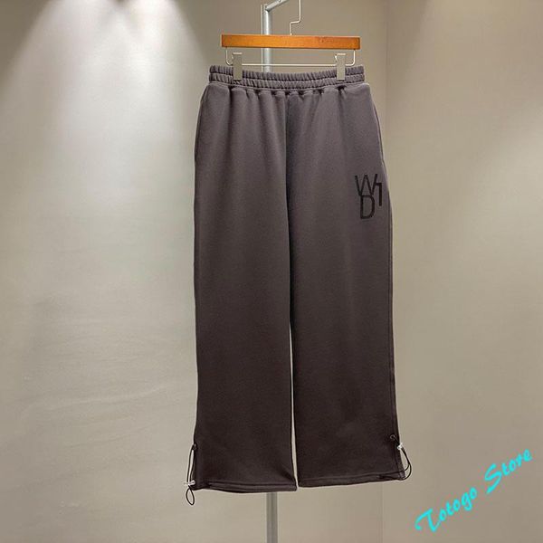 classic solid color we11done sweatpants men women 1:1 quality vintage trousers 2021 loose joggers welldone pants men's, Black
classic solid color we11done sweatpants men women 1:1 quality vintage trousers 2021 loose joggers welldone pants men's, Black