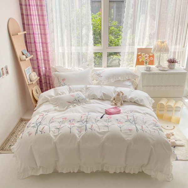 bedding sets type a yarn dyed washed cotton embroidery set home linens duvet cover pillowcase flat fitted bed linen sheet
bedding sets type a yarn dyed washed cotton embroidery set home linens duvet cover pillowcase flat fitted bed linen sheet