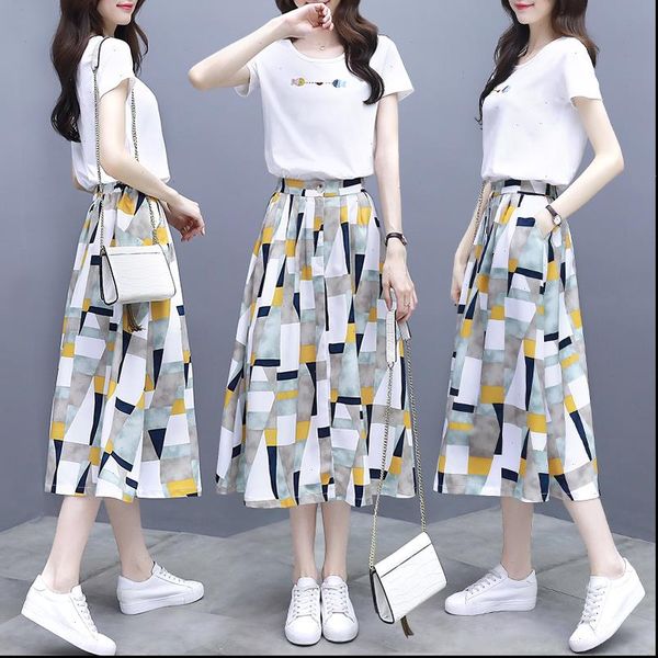 women tracksuits fish embroidery short sleeve white geometric elastic waist long skirt suit summer female 2 piece set, Gray
women tracksuits fish embroidery short sleeve white geometric elastic waist long skirt suit summer female 2 piece set, Gray