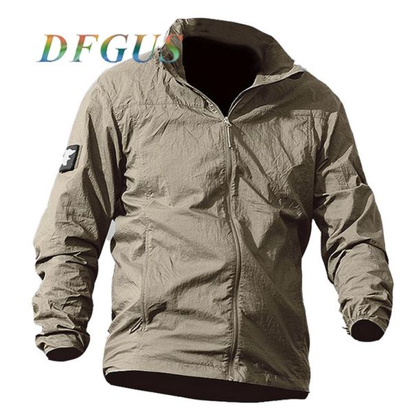 men's jackets jacket coat militar waterproof quick dry breathable hooded for men windbreaker thin winter military, Black;brown
men's jackets jacket coat militar waterproof quick dry breathable hooded for men windbreaker thin winter military, Black;brown