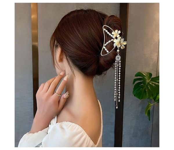 hair clips & barrettes 2021 women chic metal claw clip clamps crab diverse shaped headdress girls jewelry gifts, Golden;silver
hair clips & barrettes 2021 women chic metal claw clip clamps crab diverse shaped headdress girls jewelry gifts, Golden;silver