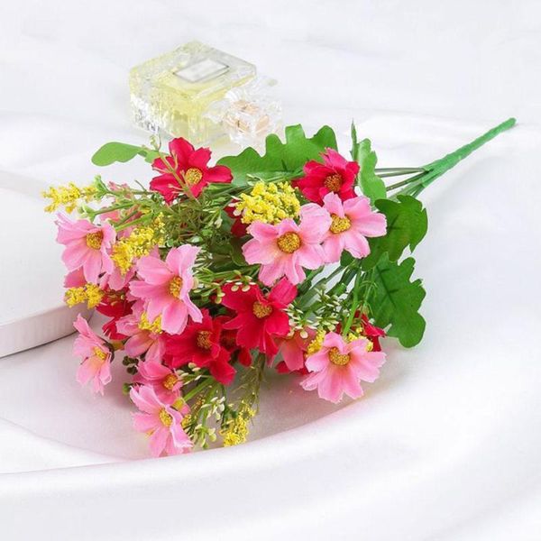 artificial daisy flowers mini silk cloth flower party ornaments decorations wedding home simulation fake bouquet j6m1 decorative & wreaths
artificial daisy flowers mini silk cloth flower party ornaments decorations wedding home simulation fake bouquet j6m1 decorative & wreaths