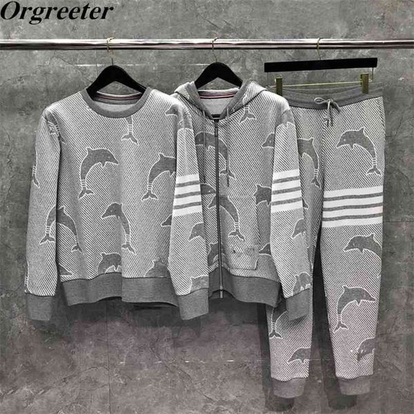 fashion jacquard dolphin tracksuit women's fall winter hooded sweashirt cardigan/pullover + trousers 2 piece sets women 210602, White
fashion jacquard dolphin tracksuit women's fall winter hooded sweashirt cardigan/pullover + trousers 2 piece sets women 210602, White