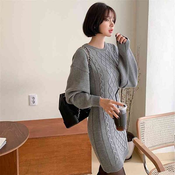 autumn and winter products korean temperament round neck bat sleeves open back slim slimming twist dres 210603, Black;gray
autumn and winter products korean temperament round neck bat sleeves open back slim slimming twist dres 210603, Black;gray