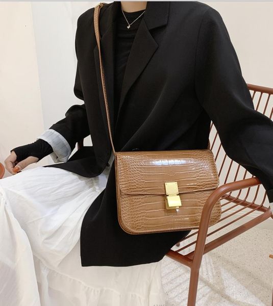 evening bags ladies messenger bag fashion classic pu leather crocodile embossed one shoulder crossbody all-match female
evening bags ladies messenger bag fashion classic pu leather crocodile embossed one shoulder crossbody all-match female