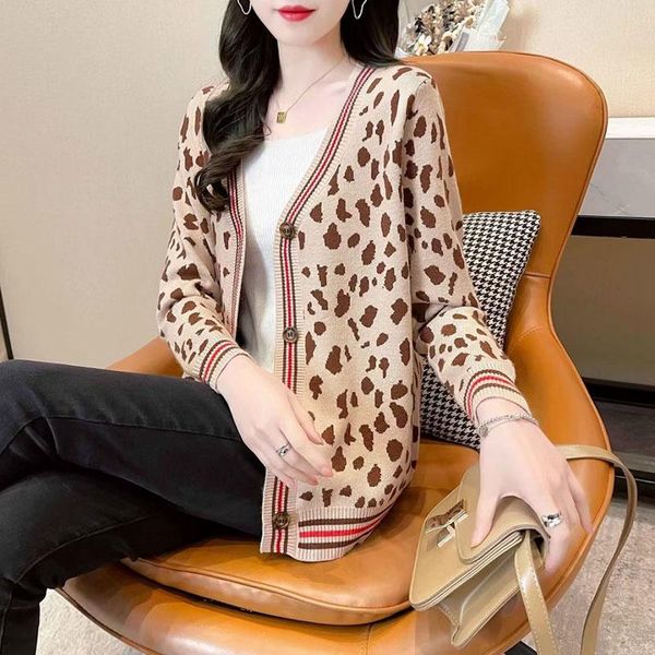 women's knits & tees women autumn knitted cardigans with button long sleeve female v-neck casual knitwear outwear ladies sweaters femme, White
women's knits & tees women autumn knitted cardigans with button long sleeve female v-neck casual knitwear outwear ladies sweaters femme, White