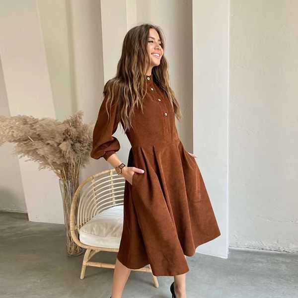 casual dresses vintage women corduroy dress lantern sleeve stand collar button folds 2021 autumn winter a-line party midi, Black;gray
casual dresses vintage women corduroy dress lantern sleeve stand collar button folds 2021 autumn winter a-line party midi, Black;gray